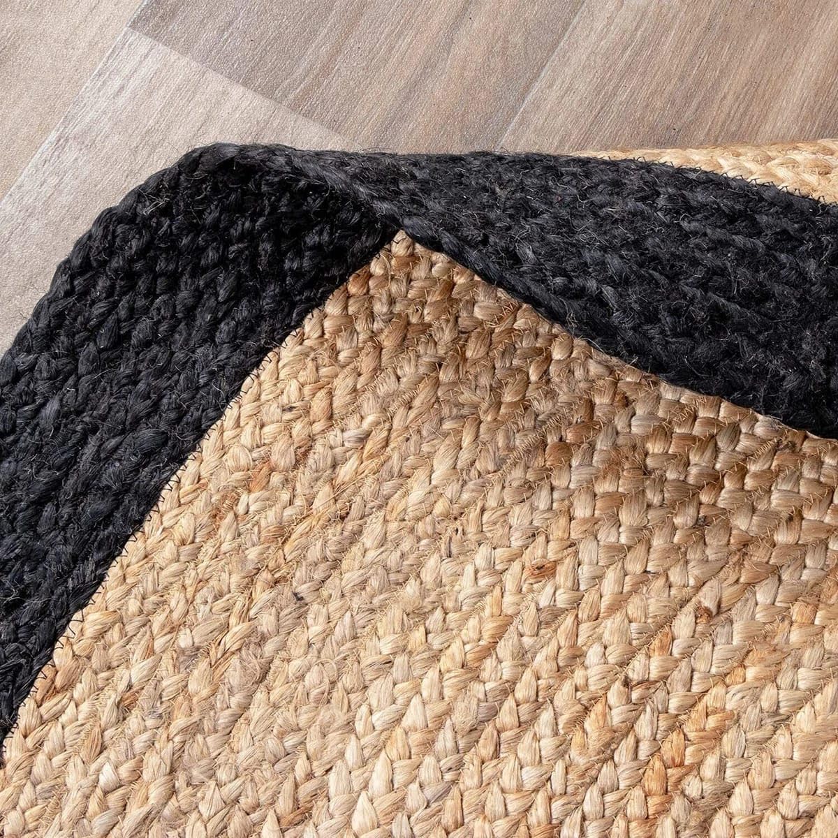 Avira Round Jute Carpet & Rugs