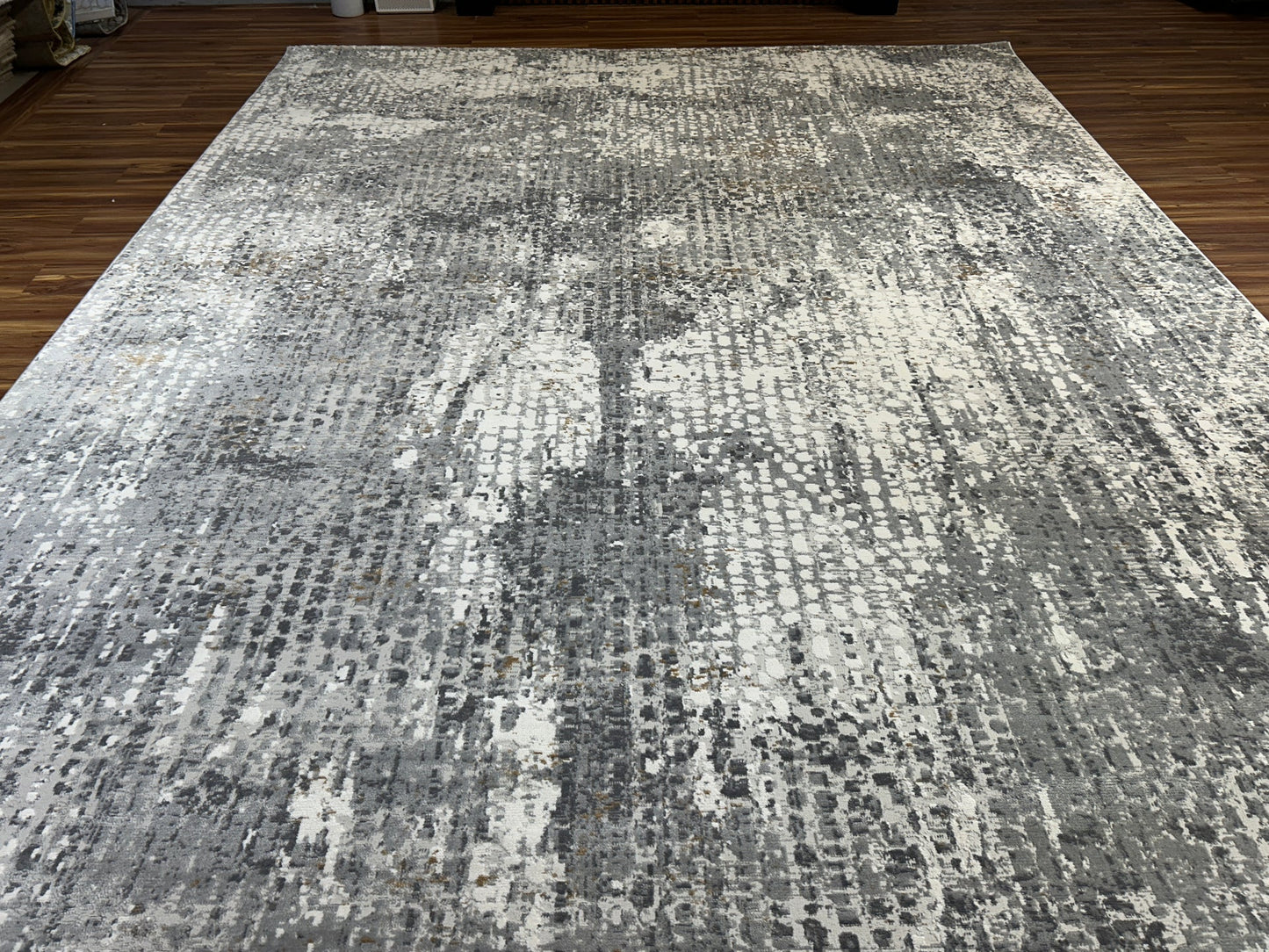 Solvra Modern Carpet & Rug 8x11