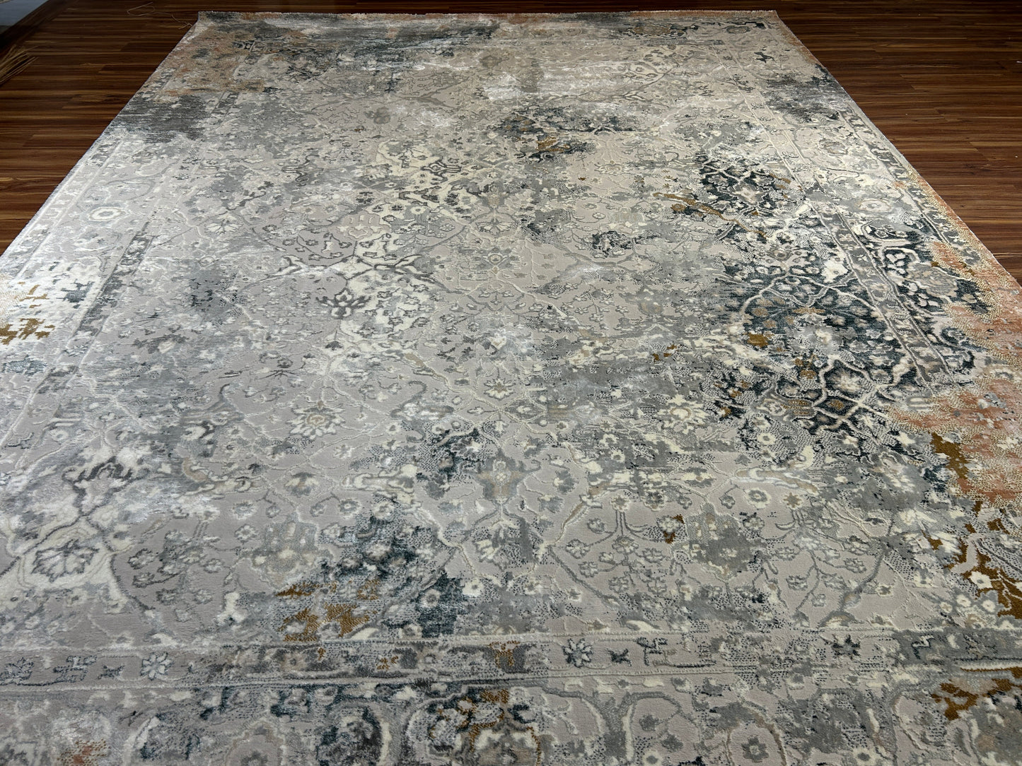 Novique Modern Carpet & Rug 8x11