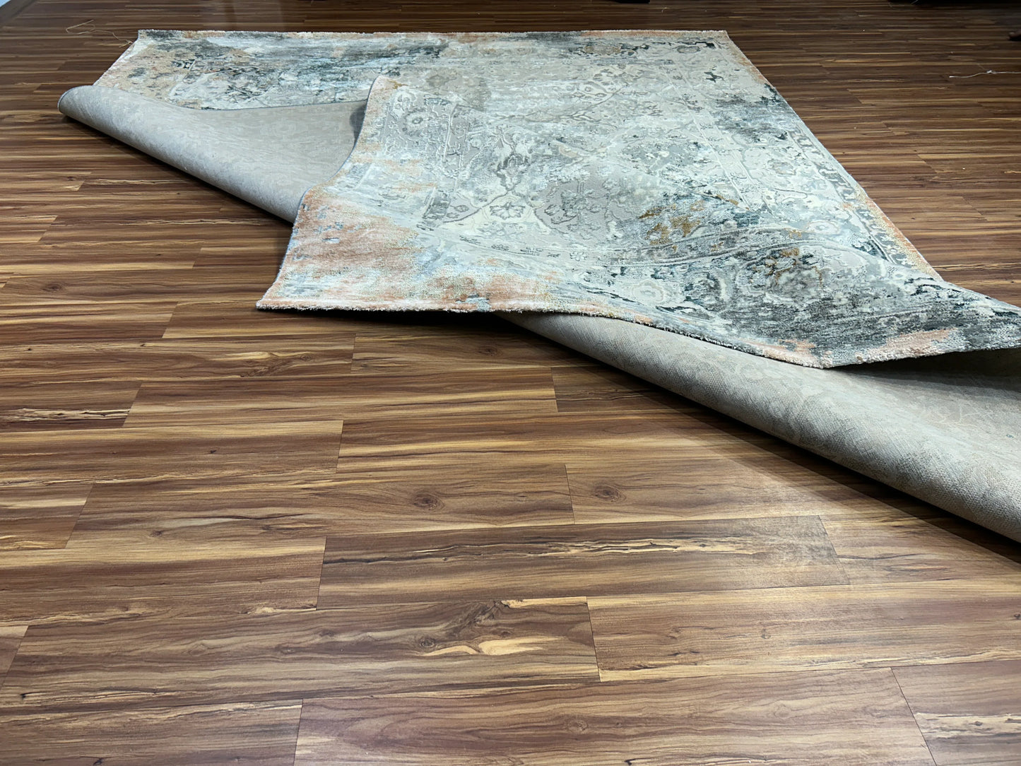 Novique Modern Carpet & Rug 8x11