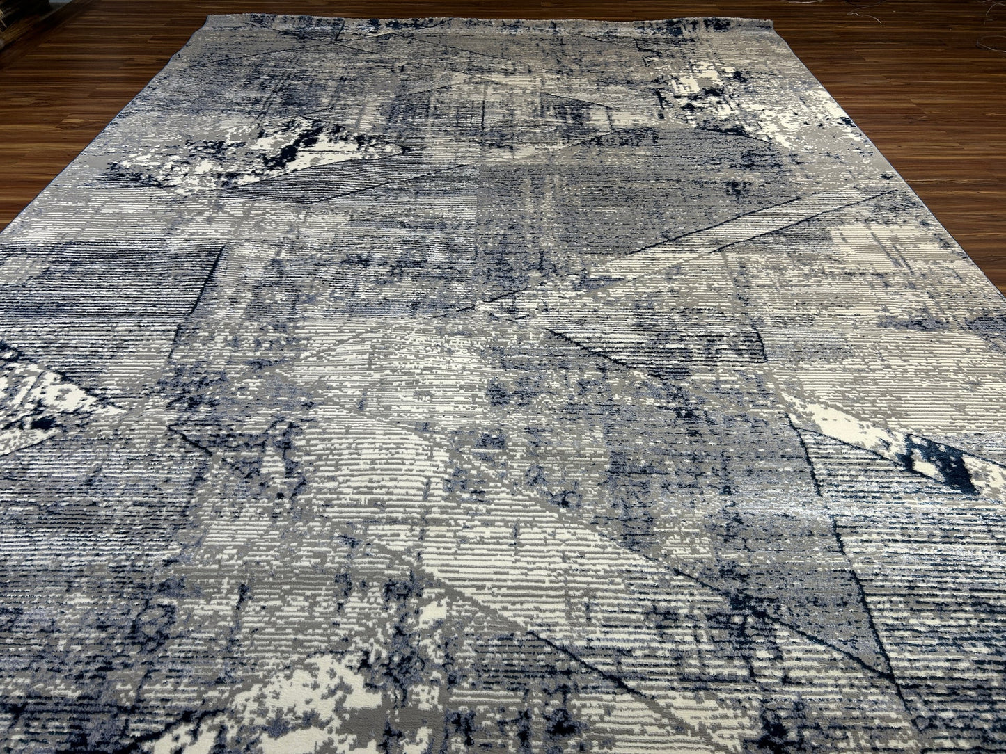 Ravix Modern Carpet & Rug 8x11