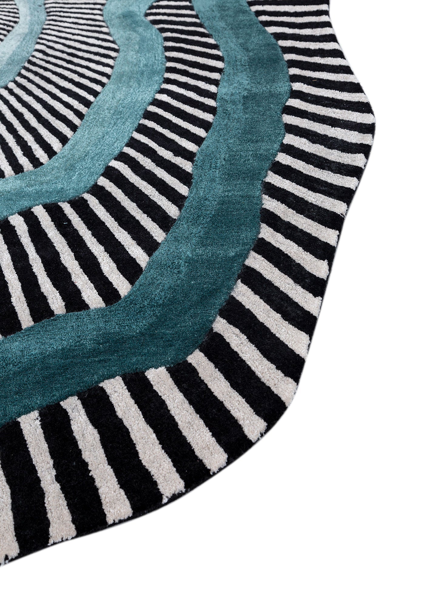 Niro Irregular Hand Tufted Carpet & Rug