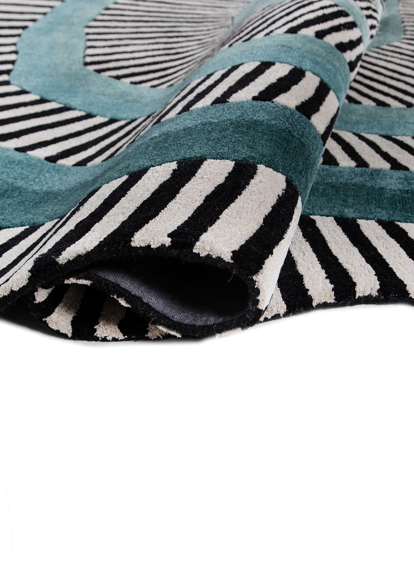 Niro Irregular Hand Tufted Carpet & Rug
