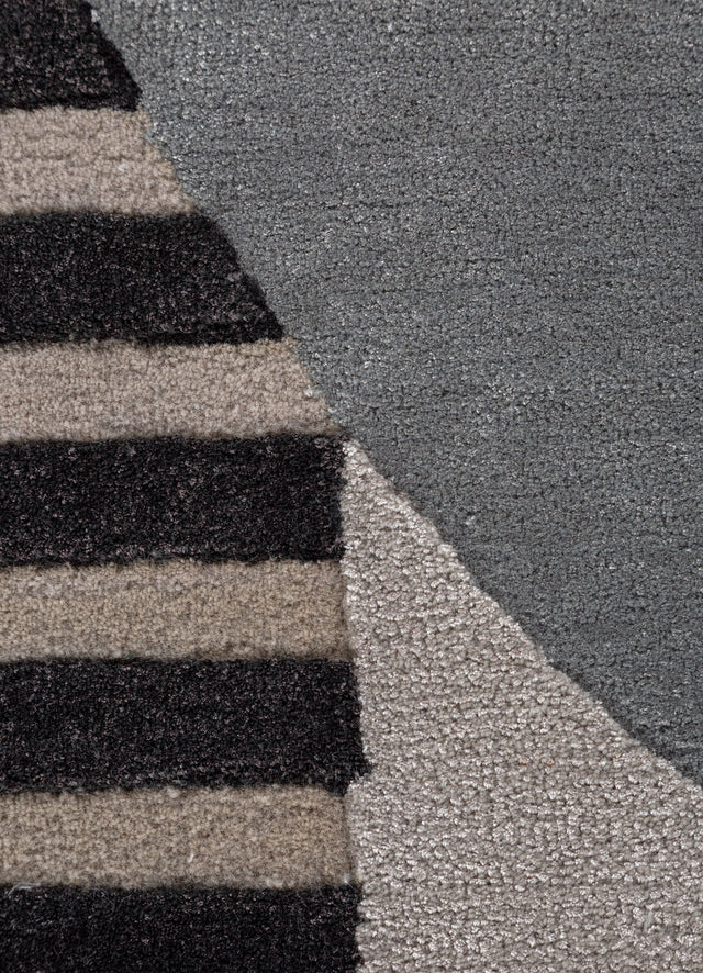 Siro Classic Irregular Hand Tufted Carpet & Rug