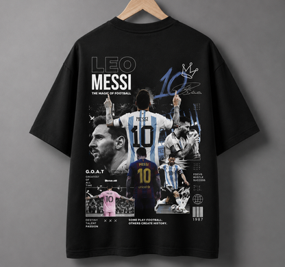 LEO MESSI “THE MAGIC OF FOOTBALL” OVERSIZED T-SHIRT