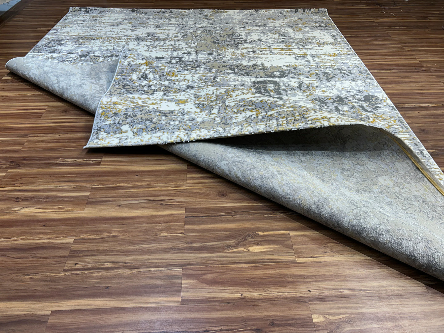 Talrix Modern Carpet & Rug 8x11