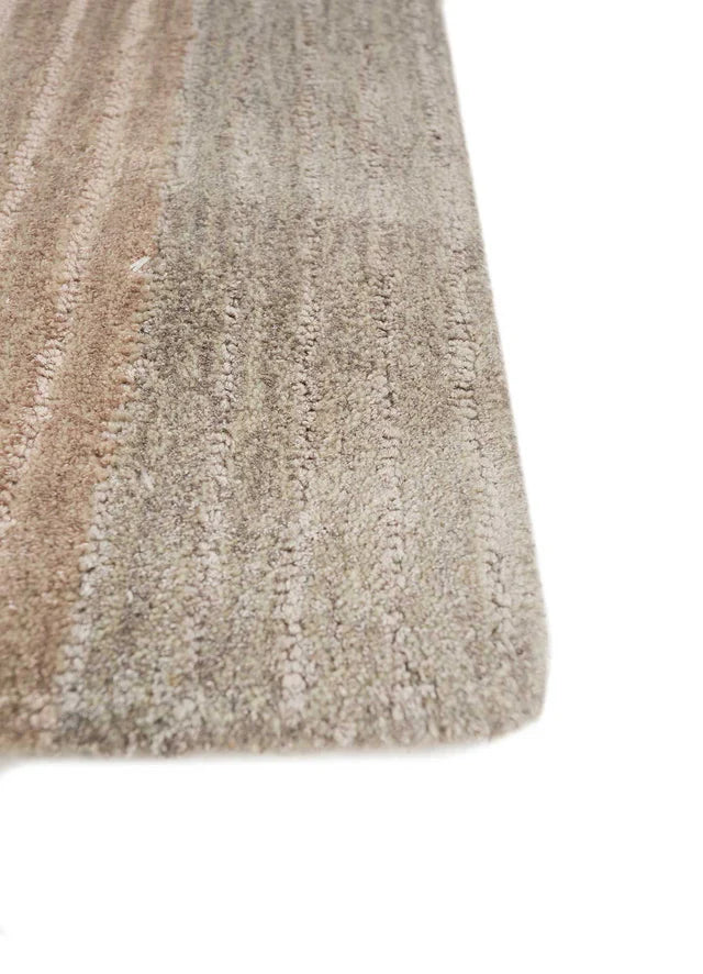 Ciro Luxe Irregular Hand Tufted Carpet & Rug