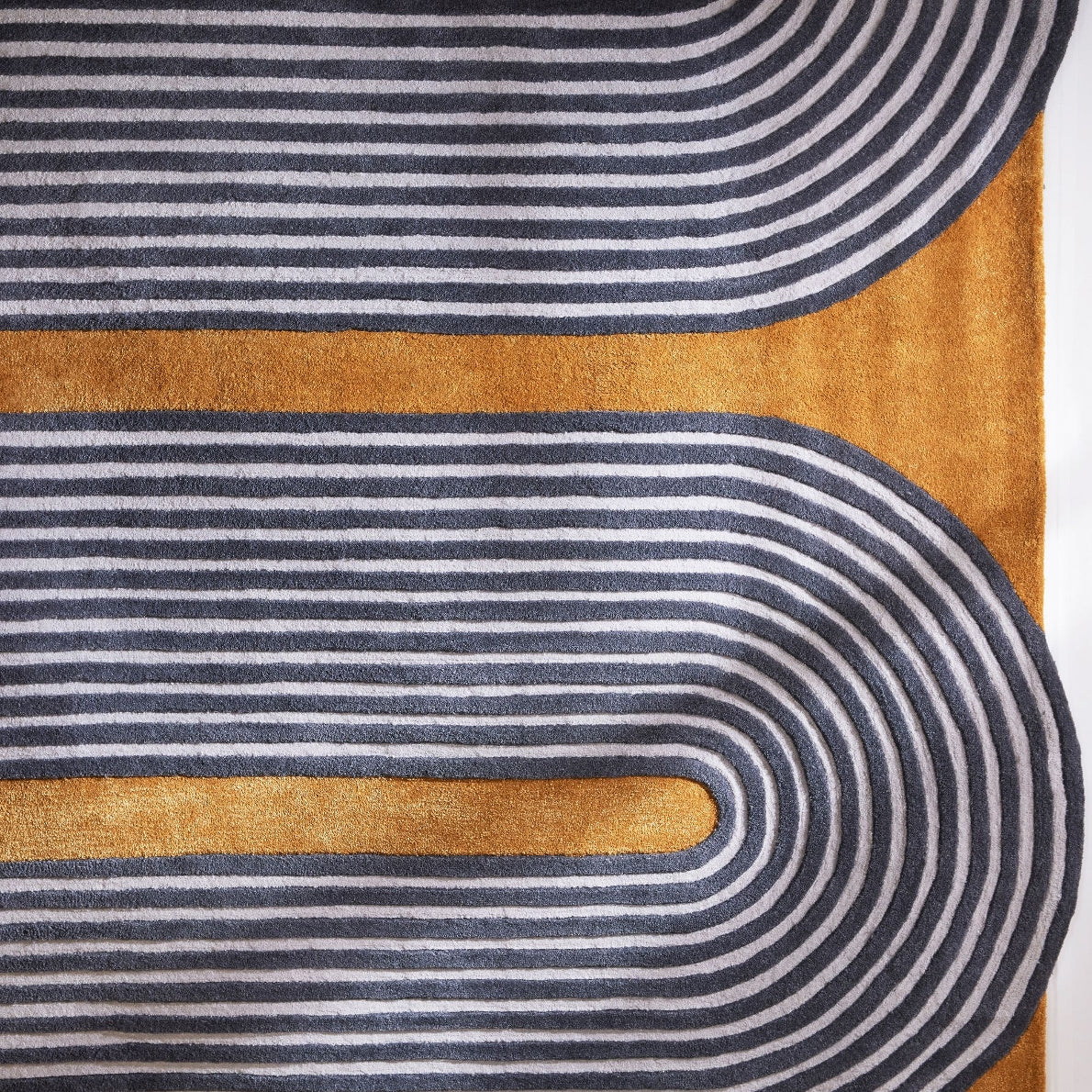 Silk Hand Tufted Carpet & Rug