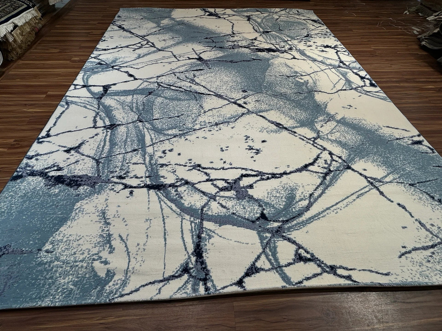 Avenza Modern Carpet & Rug 8x11